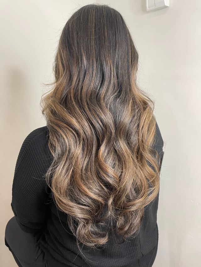 Wavy layers on extra-long hair by Jennifer Nesbit